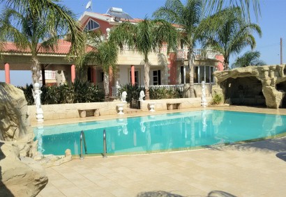 Palaiometocho, Никосия Отдельная вилла На продажу | 18753