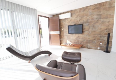 Paphos Town, Пафос Танхаус На продажу | 24418