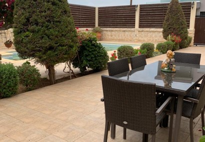 Agios Spyridonas Отдельная вилла На продажу | 31774