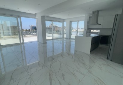 Larnaka - Arch Makarios III Апартаменты На продажу | 32305