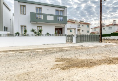 Paralimni, Фамагуста Танхаус На продажу | 41537