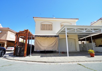 Pervolia, Ларнаки Полуотдельный Дом На продажу | 42325