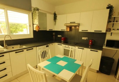 Oroklini Квартира на первом этаже На продажу | 44502