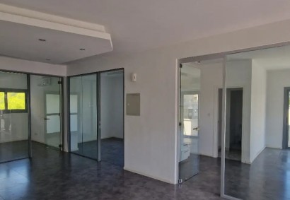 Agia Zoni, Лимассол Офис На продажу | 45062