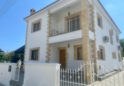 Oroklini, Ларнаки Отдельная вилла На продажу | 46070