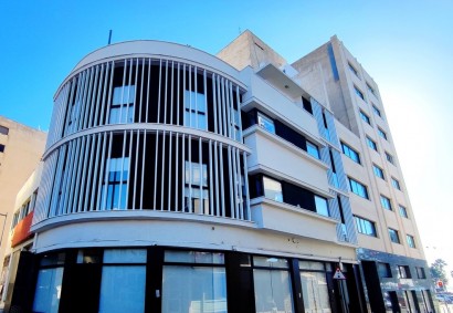 Limassol Marina, Лимассол Офис В аренду | 15382