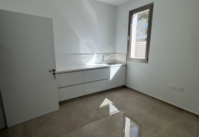 Ypsonas, Лимассол Офис В аренду | 46749