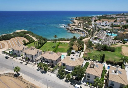 Paralimni, Фамагуста Отдельная вилла На продажу | 46950