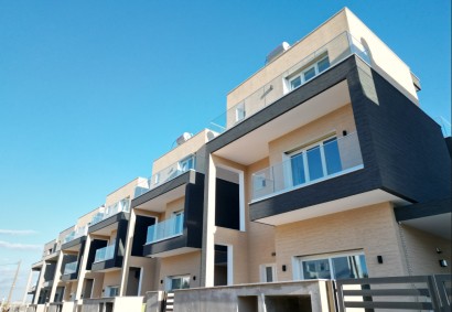 Ypsoupoli, Лимассол Отдельная вилла На продажу | 42906