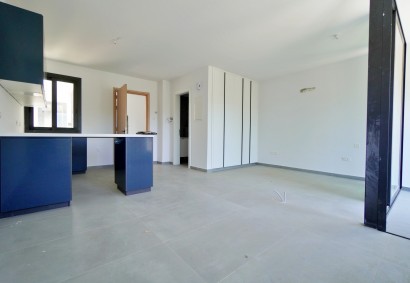 Larnaka - Finikoudes, Ларнаки Студия  На продажу | 48271
