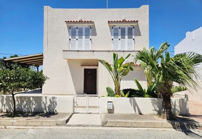 Oroklini Tourist Area Отдельная вилла На продажу | 49013