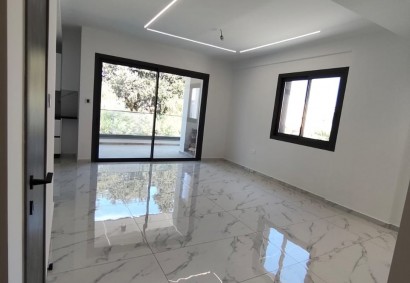 Zakaki, Лимассол Апартаменты На продажу | 38073