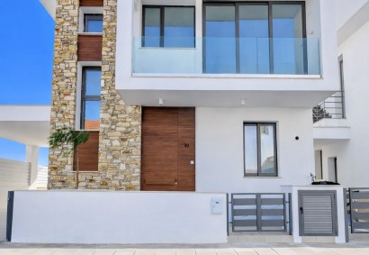 Dromolaxia, Ларнаки Отдельная вилла На продажу | 29585
